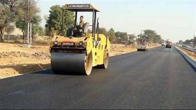 التنمية المحلية: رصف 22،5 ألف طريق محلي بتكلفة 46،8 مليار جنيه خلال 7 سنوات