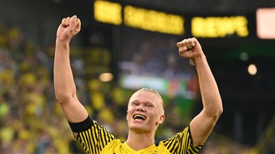 دورتموند يعلن عدم وجود شرط جزائي في عقد هالاند