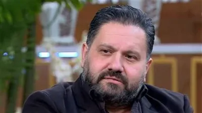 إدوارد يتعاقد على فيلم جديد مع المخرج علي إدريس (تفاصيل)