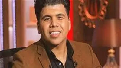 أحمد موسى يعتذر لعمر كمال على الهواء.. والمطرب يرد