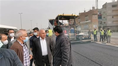 وزير النقل يجري جولة تفقدية لمتابعة أعمال تطوير الطريق الدائري 