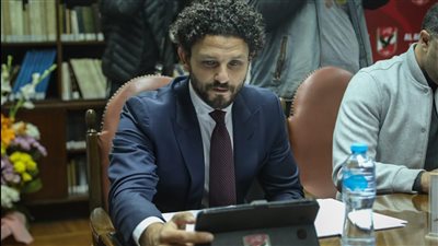 صدام ناري داخل إدارة الأهلي بسبب حسام غالي