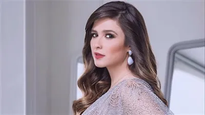 ياسمين عبدالعزيز تروي موقف مضحك مع التربي: 