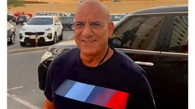 محمد لطفي يحصل على الإقامة الذهبية بالإمارات