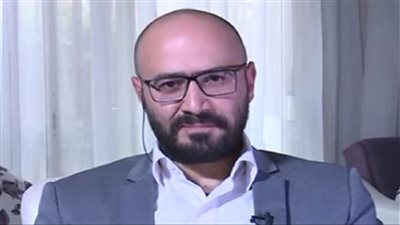 استشاري مناعة: الفيروس المخلوي غير مقلق.. وهذا سبب تحذير الصحة منه (فيديو)