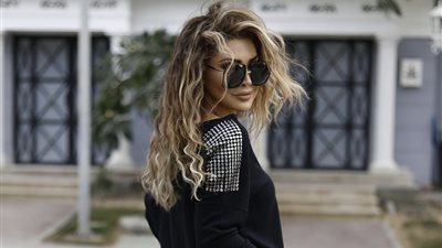 بهذه الطريقة.. نوال الزعبي تروج لكليبها الجديد