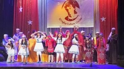 مروة ناجى ومحمد صلاح يشاركان أبناء الحفنى فرحتهم على مسرح معهد الموسيقى العربية