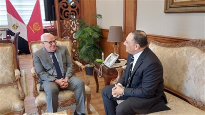 محافظ بورسعيد يلتقي مدير المركز الوطني لتخطيط استخدامات أراضي الدولة