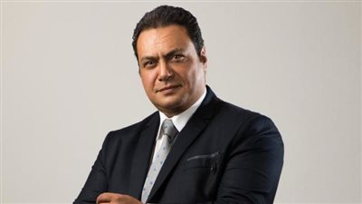 مراد مكرم يروج للحلقة قبل الأخيرة من 