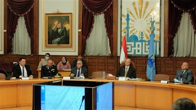 القاهرة تتأهب لاستقبال عيد الميلاد المجيد