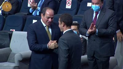 «الرئيس يدعم الشباب».. 3 منشدين تألقوا أمام 