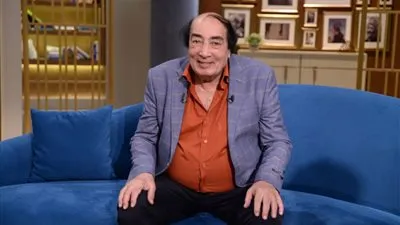 عمرو الليثى عن عبد الله مشرف: ظهوره على الشاشة بيرسم الابتسامة