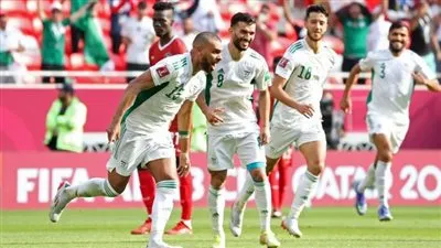 تردد القنوات المفتوحة الناقلة لمباراة الجزائر وتونس اليوم السبت بنهائي كأس العرب