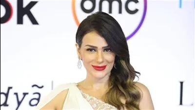 تعرف على شخصية إنجي المقدم في فيلم 