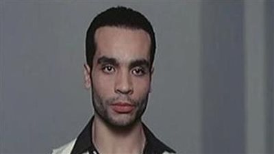 وصول أسرة الفنان شادي خلف لحضور جلسة محاكمته 