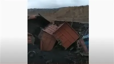 انقلاب 20 عربة جراء اصطدام قطارين في أوزبكستان