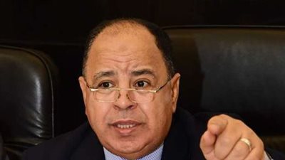 هل فى مصر طبقة متوسطة ؟.. وزير المالية ينفعل