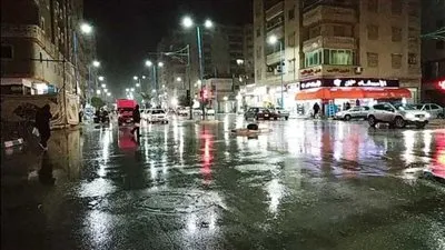 الأمطار الغزيرة تضرب محافظات القاهرة الكبرى.. وطوارئ بكافة المناطق