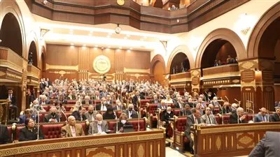 نواب الشيوخ يسألون الحكومة عن الاستعدادات لاستضافة قمة المناخ 