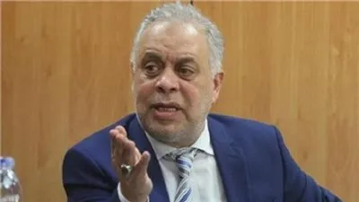  أشرف زكي: إلقاء الأكاذيب على مهنة الفن الشريفة لن يمر مرور الكرام