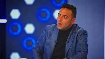 اخترع قانونًا جديدًا.. ميدو يهاجم حكم مباراة المصري وفاركو