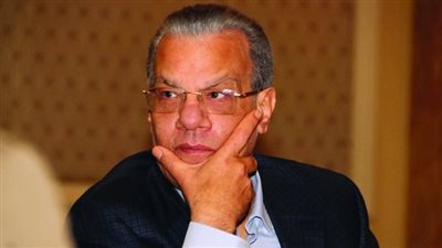 عادل حمودة ينعى شقيقة الكاتبة الصحفية منال لاشين.. ويتقدم بالعزاء لأسرتها