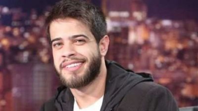 باسم مغنية يتضامن مع أدهم نابلسي بعد إعلان اعتزاله