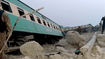 اصطدام قطاري مترو بالقرب من العاصمة الإيرانية طهران 