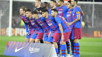 إيفرتون ينافس أندية البريميرليج على نجم برشلونة