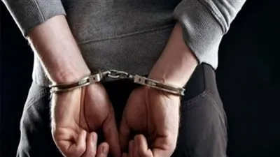 القبض على المتهم بسرقة المساكن بأسلوب 