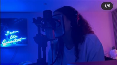 بالاسترليني.. تعرف على سعر تذكرة حفل ابنة عمرو دياب