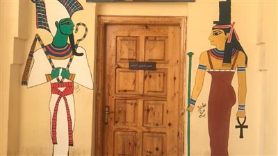 تجميل جدران كلية السياحة والفنادق جامعة المنصورة بإبداعات فنية 