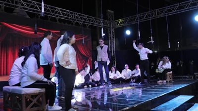 الخطيب يحضر احتفالية ذوي الهمم.. ويُكرم المشاركين في العروض الفنية