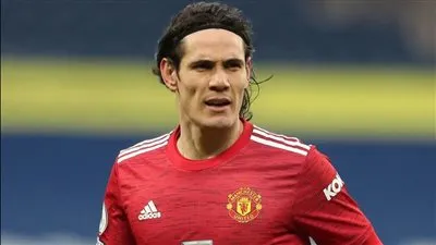 كافاني على رادار الدوري الفرنسي