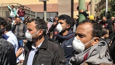 أستاذ حالات حرجة يكشف الفترة المتوقع زيادة إصابات كورونا بها (فيديو)