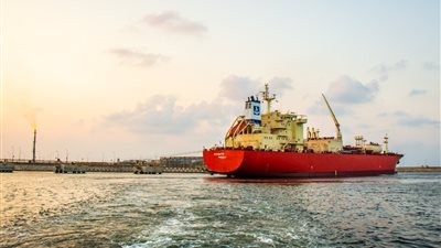 تونس تتسلم شحنة غاز ثانية من الجزائر لمجابهة البرد