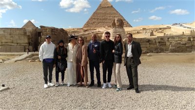 وفد من الصحفيين والبلوجرز الفنلنديين والروس يزور معالم مصر السياحية 