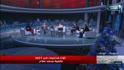 شاهد.. مشادة كلامية بين إبراهيم عيسى وخيري رمضان 