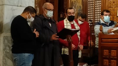 أقباط الدقهلية يستقبلون العام الجديد بالصلاة (فيديو وصور)