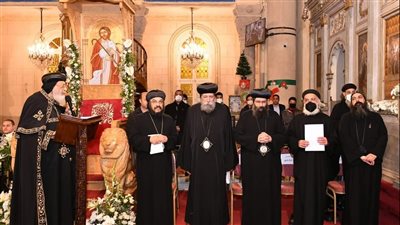  ليل رأس السنة.. البابا تواضروس يصلي التسبحة الكيهكية في الكنيسة المرقسية بالإسكندرية