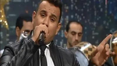 محمود الليثي: دينا رقم واحد في الرقص الشرقي.. ويوجه رسالة لعمرو دياب