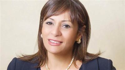 عاجل| مصر تستعين بالخبرات الإيطالية لتطوير صناعة الملابس الجاهزة 