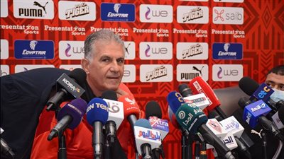 كيروش يزف خبرا سعيدا للجماهير المصرية