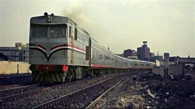 لميس الحديدي عن تأخر قطار القاهرة- أسوان عن ميعاده 24 ساعة: 