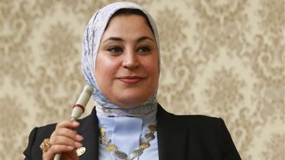 برلمانية تثمن وضع الحكومة خطة لزيادة عدد المعلمين خلال 5 سنوات 