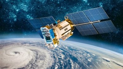 نايل سات: القمر الصناعي الجديد 301 لن يكون في منافسة مع الإنترنت الأرضي (فيديو)