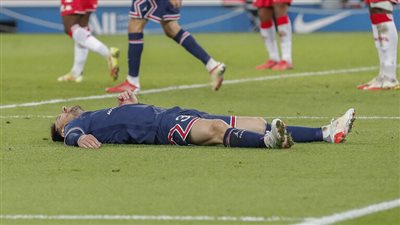 عاجل.. تأكيد غياب ميسي عن كلاسيكو الكرة الفرنسية 