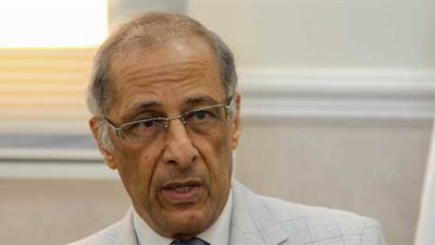 وكالة الفضاء: توزيع قمر صناعي تعليمي بكل جامعة قريبا (فيديو)