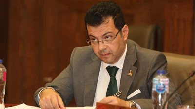 نائب بالشيوخ: الدولة انتقلت من الاقتصاد الاشتراكي إلى الحر دون منهجية مدروسة