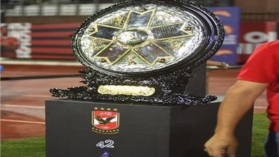 ثروت سويلم: تصميم جديد لدرع الدوري في إنجلترا